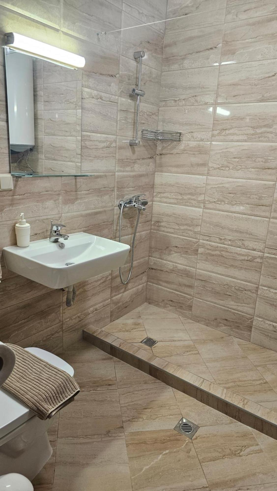 Vesta Riviera - Free Parking Golden Sands Quarto foto